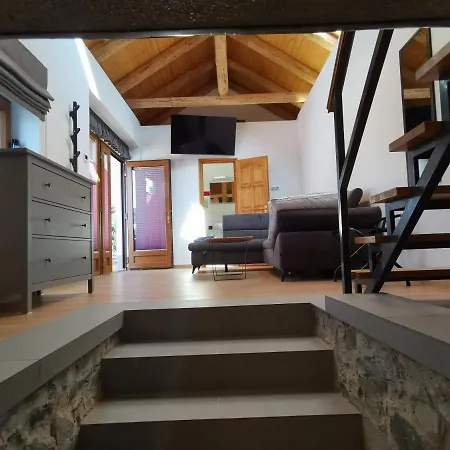 Komfort Apartmán Badacsonytördemic