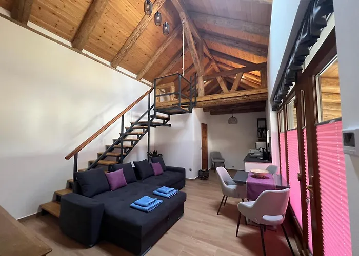 Komfort Apartamento Badacsonytördemic